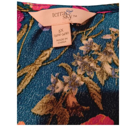 TERRA & SKY Floral Boho Top Blouse Plus 5X 32/34 Smocked Flowy Comfort Teal Pink - Picture 4 of 8